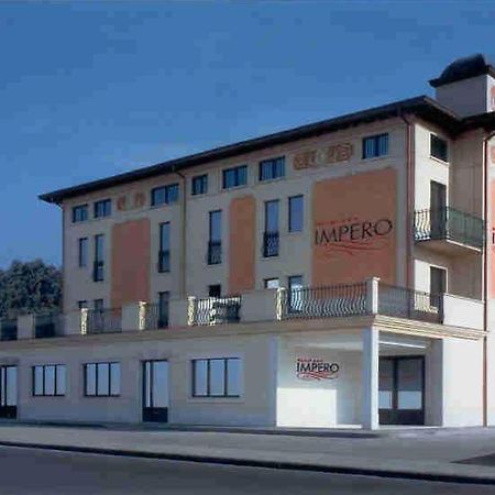 Hotel Impero Brescia Luaran gambar