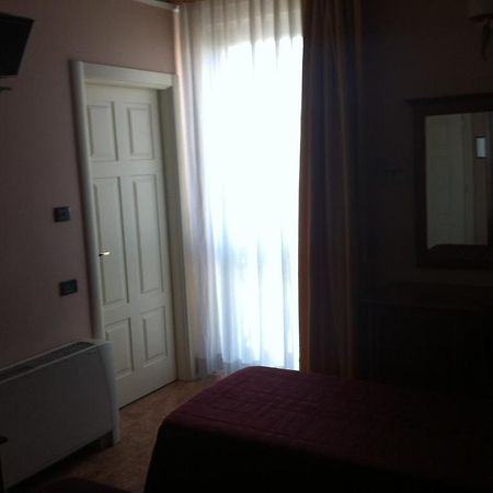 Hotel Impero Brescia Luaran gambar