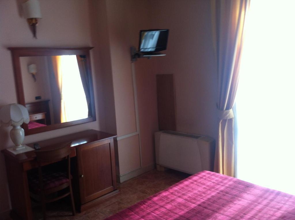 Hotel Impero Brescia Bilik gambar